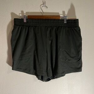 Green‎ Athletic Shorts with Pockets​